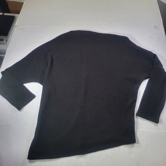 ASTR The Label Women Asymmetrical Black Long Sleeve Sweater Top Size L - Picture 1 of 6